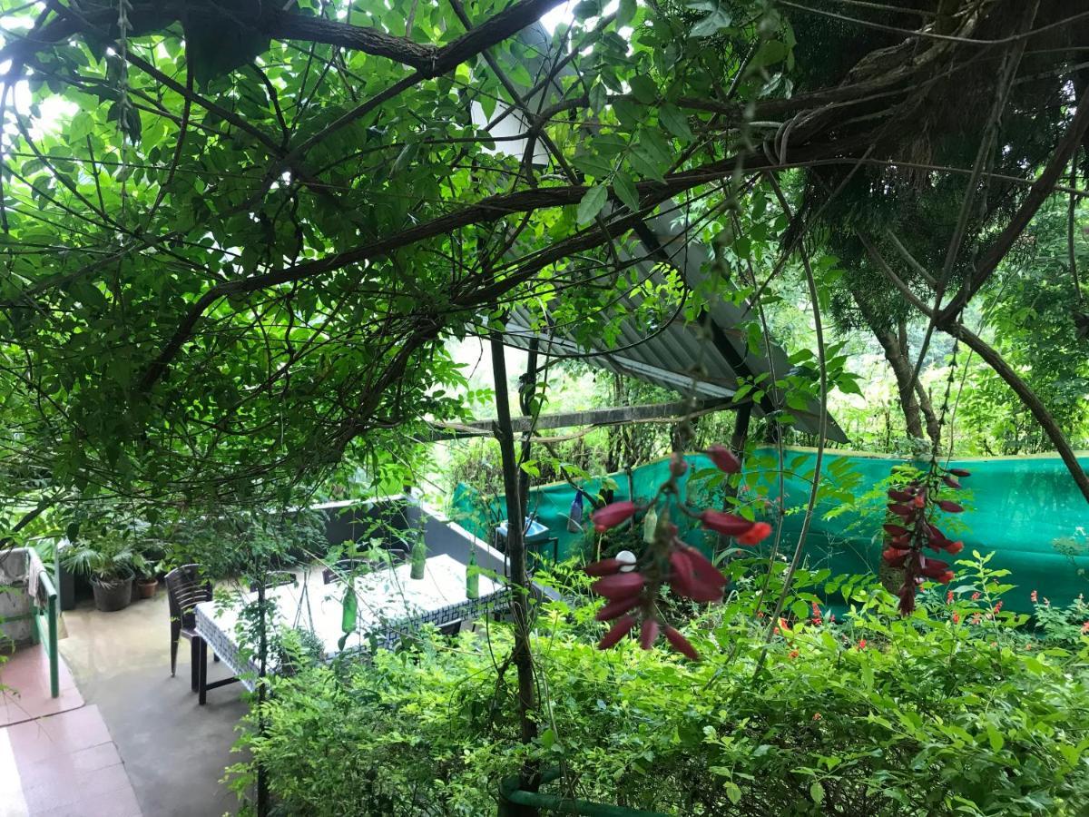 Вилла Munnar Nature Dale Экстерьер фото